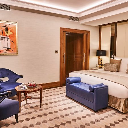 Grand Hotel Kempinski Riga Kültér fotó A suite at the hotel