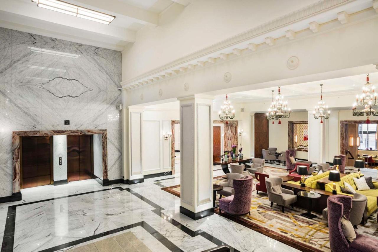 Grand Hotel Kempinski Riga Kültér fotó The lobby