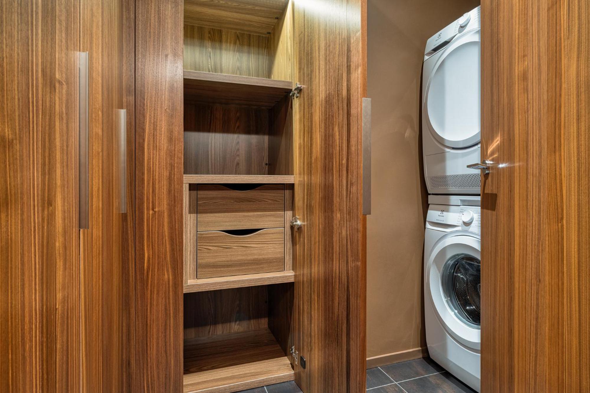 Grand Hotel Kempinski Riga Szoba fotó A laundry room
